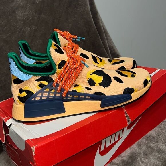 adidas gazelle silver green womens adidas NMD Hu Pharrell Animal Print Leopard Pulse Amber
